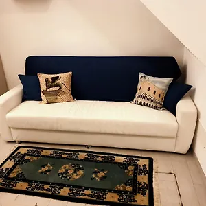 Andrea Flat Mezzanine Floor Venice