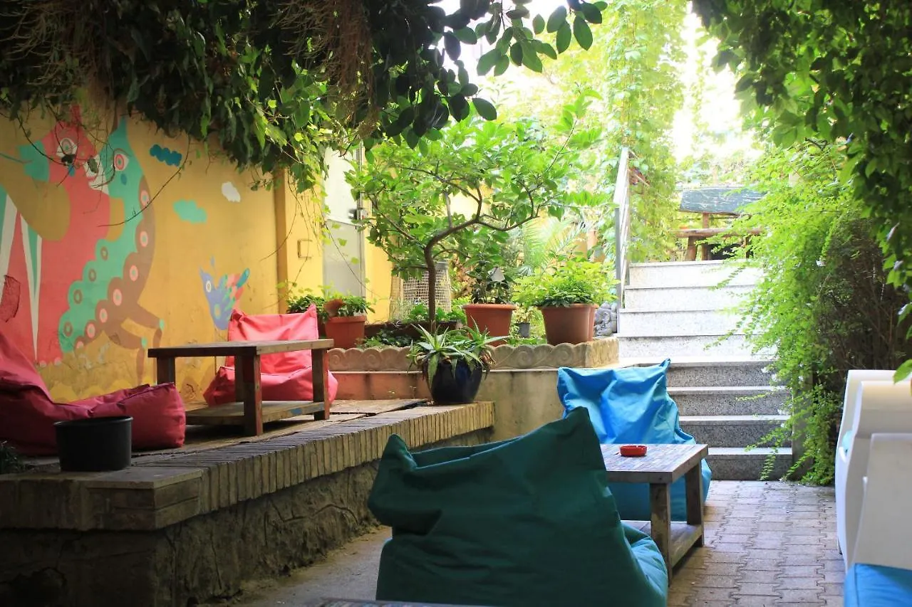 The Beehive Hostel Rome